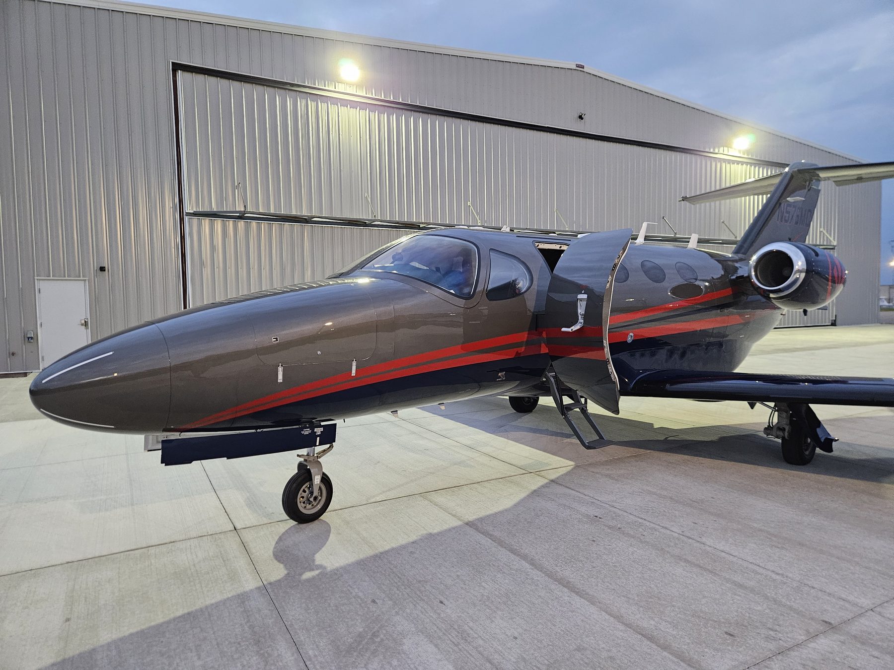 Citation Mustang at dusk outside the Gateway Jets hangar
